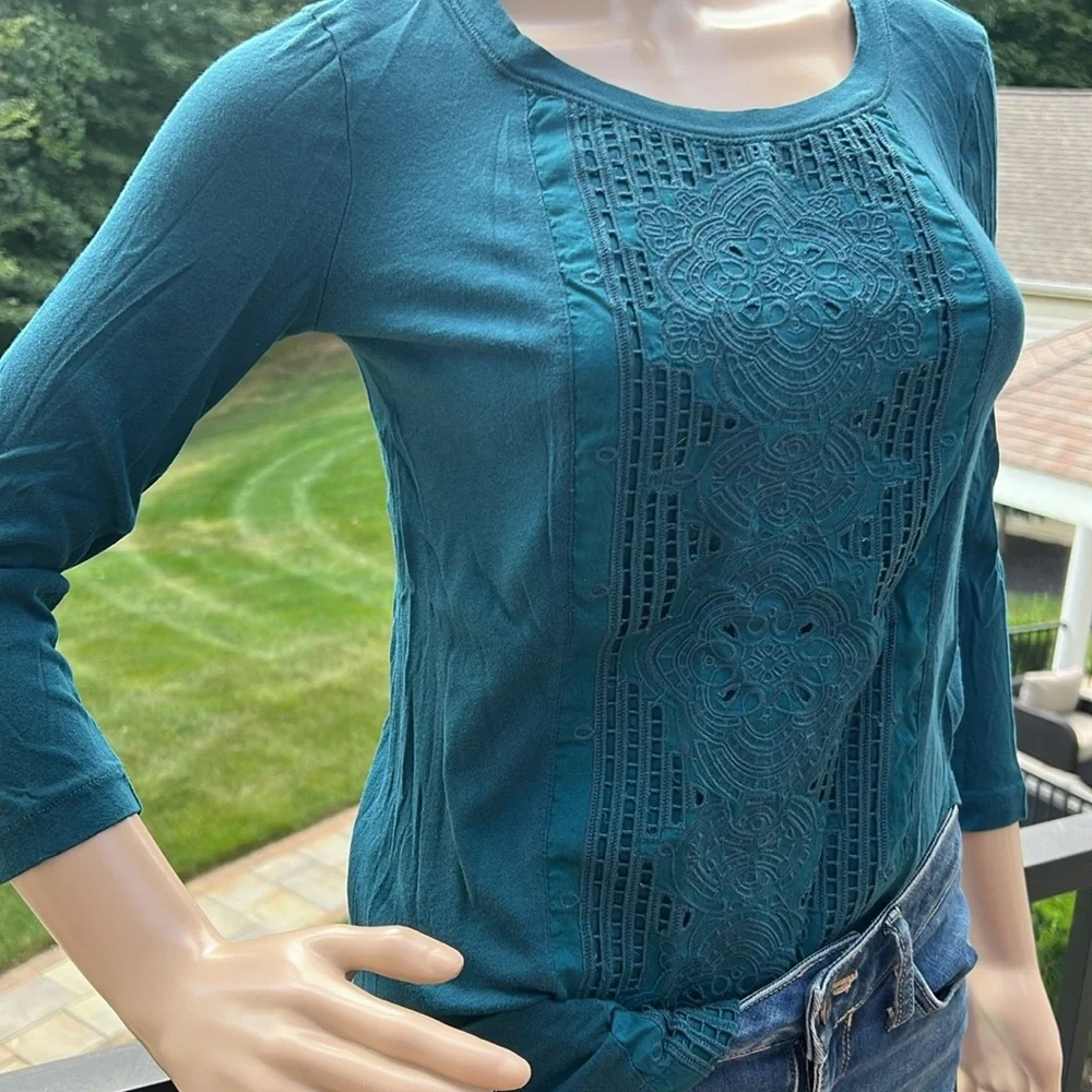 J Crew teal Celtic boho embroidered 3/4 sleeves top SZ XS - Picture 2 of 7